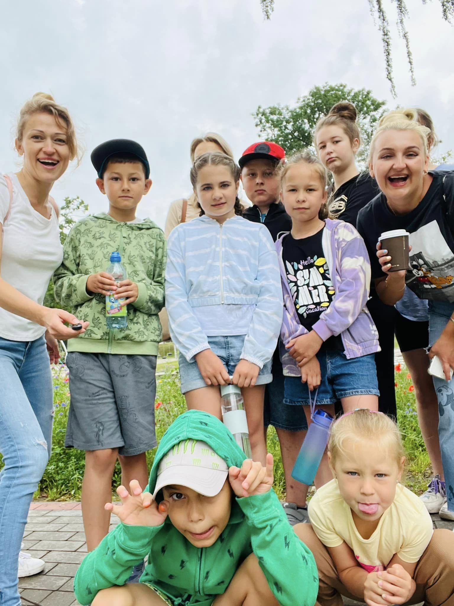 Letni kurs językowy – dzień 2: Brazylijska Peteca, plaża, football i… Wenezuelski Yermis! 🇬🇧☀️⚽️️⛱️️